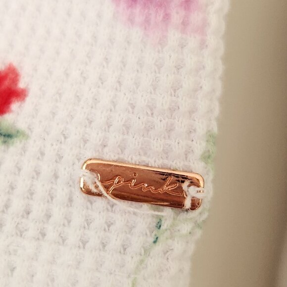 Victoria's Secret PINK Floral Thermal Waffle Knit Long Sleeve Crop Top Coquette - Picture 9 of 9